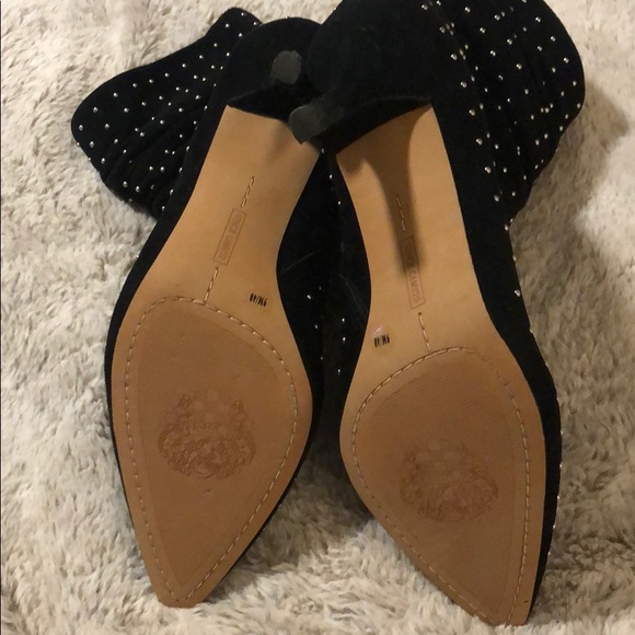 VINCE CAMUTO ABRIANNIE STUDDED SLOUCH BOOTIE - Picture 4 of 7